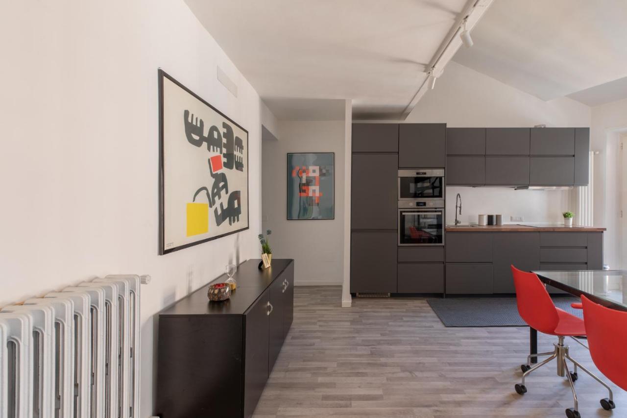 Iflat Trastevere Industrial Apartment 로마 외부 사진